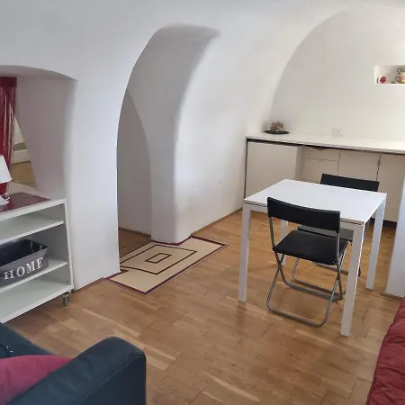 Daire Picca House