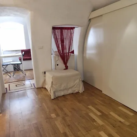 Picca House * Bari